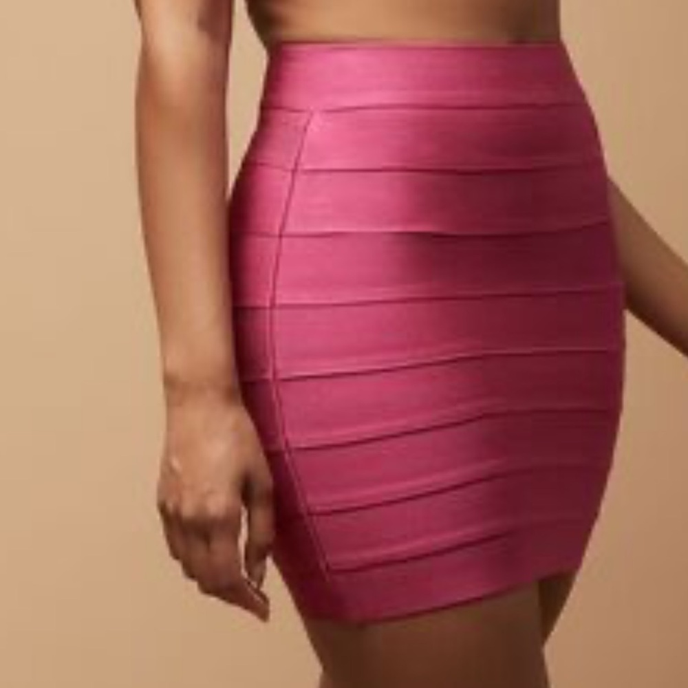 Herve Leger x Forever 21 bright pink Bandage skirt large‎ EUC